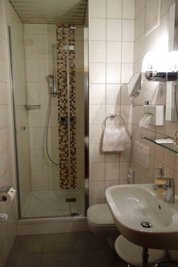 Hotel Bayerischer Hof Валдзасен Екстериор снимка